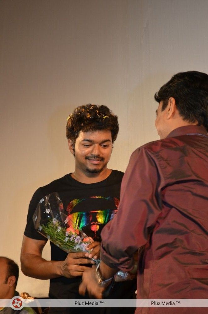 Vijay in kerala to promote velayutham - Pictures | Picture 110067
